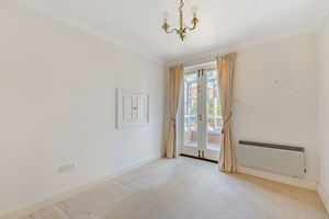 Photo 16- click for photo gallery